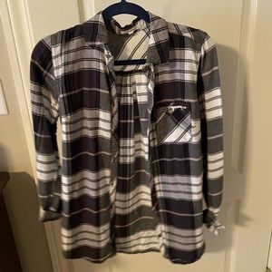 Maurice Black and white flannel